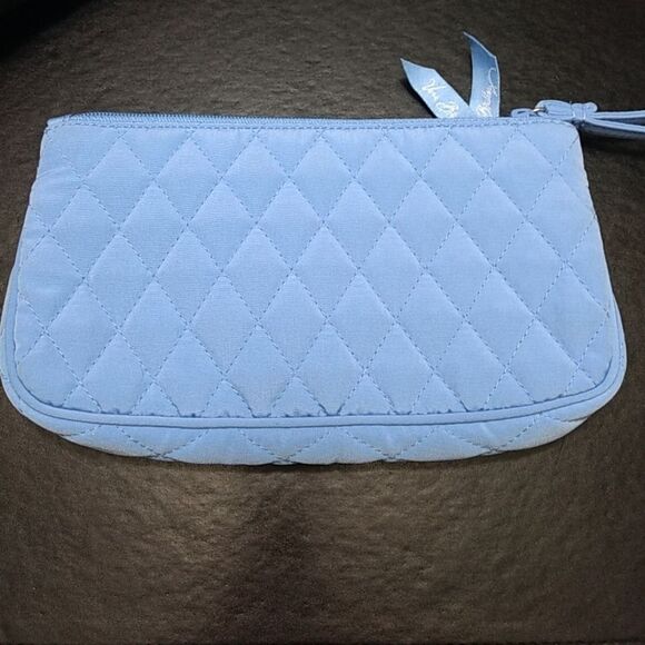Vera Bradley quilted blue wristlet - Picture 2 of 8